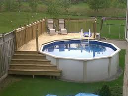 Above Ground Pool Deck Ideas On A Budget The Most Common Built Deck Is A Wooden Deck And Its No Surprise Its Pool Terrasse Oberirdische Pools Hintergarten