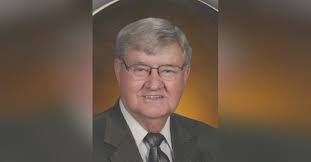 Marilyn Moe's Instagram, Twitter & Facebook