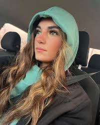 em🤍🍓 (@emmarodgerss) • Instagram photos and videos