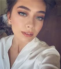 Neslihan Atagul Un Dugun Makyaji Dugun Makyaji Dogal Makyaj Makyaj