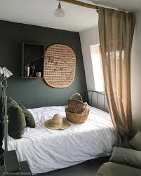 hoeveel mandjes heeft een mens nodig ik ben dus dit weekend begonnen met het inpakken van de verhuisdozen unique bedroom design bedroom decor bedroom design