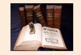 In der folgenden aufzeichnung ist klar zu ersehen, wann die manuskripte für die bibel verfaßt wurden. Die Bibel Eine Bibliothek