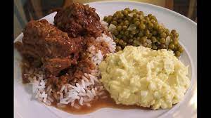 How to make mashed potatoes without a recipe. How To Make Smothered Turkey Necks With Brown Gravy Green Peas And Potato Salad Youtube