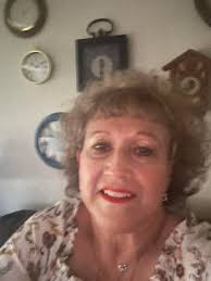 I am wondering if anyone has had issues with osteoporosis?