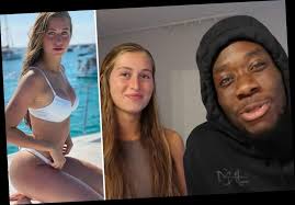 Alphonso davies is regarded as one of the hottest prospects in world football. Bayern Munich Star Alphonso Davies In Toilet Row With Stunning Girlfriend Jordyn As She Jokes About Him Peeing On Floor Entertainmentdog Com