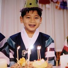 Fans Donate To The Orphanage Where X1 S Lee Han Gyul Grew Up To Celebrate His Birthday Boyfriend Material Lee Korean Boy Bands