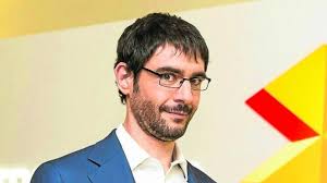 ¿quieres que vuelvan para hacer dos funciones más? Juanra Bonet El Secreto Para No Envejecer Es Pasar Por La 2 Diario Sur