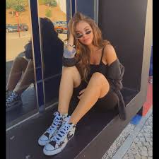 Ela é conhecida por ser uma influenciadora digital e apresentadora do programa curto circuito no canal sic radical. Fotos Conheca A Sensual Apresentadora Maria Dominguez Boas Pt Celebridades E Famosas Portuguesas