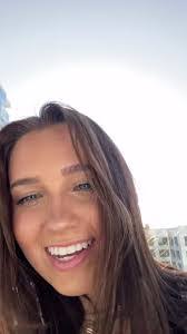 Jill Koster's Instagram, Twitter & Facebook