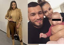 Otázniky ale vyvolala jeho dlhá neprítomnosť, keď v podstate celú jar strávil mimo česka. Monika Bagarova Has A Covid And Her Daughter Rumia Also Got Infected