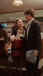 The End Of The F World Season 2 Netflix The End Of The F Ing World Season 2 Alex Lawther Jessica Barden Netflix Filmes E Series Cenas De Filmes Romanticos Fotos De Filmes