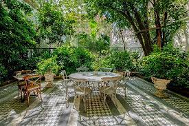 2,381,741 kilometre karelik yüzölçümü ile afrika'nın yüzölçümü olarak en büyük ülkesi olan cezayir. Cezayir Istanbul Beyoglu Restaurant Reviews Photos Phone Number Tripadvisor
