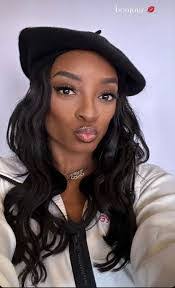 Diana Brashear's Instagram, Twitter & Facebook