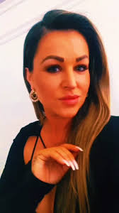 WHEN MAMMA SINGS SHE..., ., ., EDIT CRED TO ALEXANDRA 😂🔥, #momworks  #momsdress #thingofbeauty #capcut