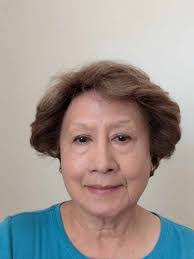 Julie Reiser's Instagram, Twitter & Facebook