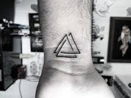 1,492 likes · 151 talking about this. 40 Malych Minimalistickych Tetovani Pro Muze Esteticke Inkoustove Napady