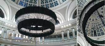 Upside Down Christmas Tree Returns With Imitators And Controversy Curbed Sf