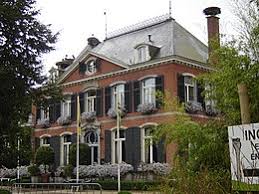 Slingerend het verlengde weekend in. Zoo Planckendael Wikiwand