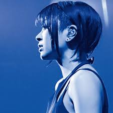 Amazoncojp メーカー特典ありhikaru Utada Laughter In The Dark