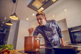 There are no strict education requirements to become a chef, but learn the paths you can take to the top of the kitchen here. Private Chef Personal Chef Ihirechefs
