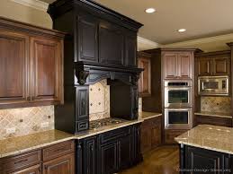 Old World Kitchen Designs Photo Gallery Old World Kitchens Luxury Kitchen Cabinets Luxury Kitchen Design