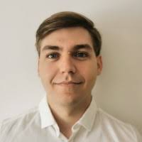 1900+ profilů „Garda “