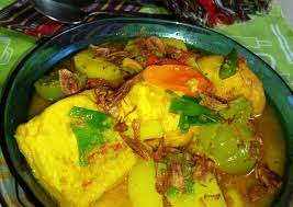 Foto resep ada di 00.50 selamat mencoba. Resep Sayur Kuning Kentang Tahu Telur Oleh Ati Dewanthi Cookpad
