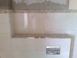 Badezimmer halb gefliest , badezimmer halbhoch gefliest. Badezimmer Mosaik Borduere