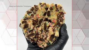 It's all down to the ri. New York Couple Becomes Cookie Kingpins During Pandemic Gma