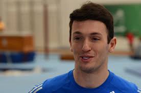 El dos santoses un twist con doble mortal carpada, y el dos santos iies lo mismo, solo que con doble mortal plancha, que antes ninguna gimnasta hizo en la historia. Diego Hypolito Wikipedia A Enciclopedia Livre