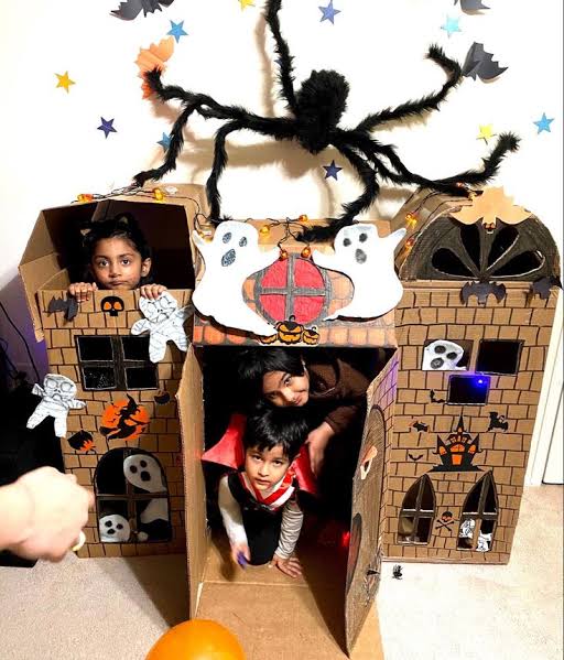 DIY Cardboard box haunted house for Halloween