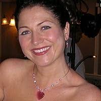 Mia Craft's Instagram, Twitter & Facebook