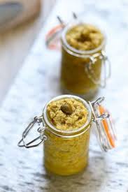 Trente Recettes De Tartinades Pour L Aperitif Un Dejeuner De Soleil Recette Tartinade Tapenade