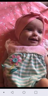 Hi every pawdy it's Sailor, it's time to PAWTY, it's my 6 month Birfday!!!!  I's so cited to announce I'm officially a BIG Girl NOW , yep I made 2 BIG  pounds