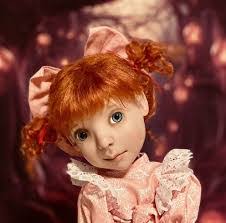 Connie Lowe's Instagram, Twitter & Facebook