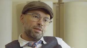 Santiago Cruz habló, entre lágrimas, sobre su proceso de rehabilitación del  consumo de drogas: “cumplo 18 años limpio”