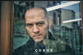 Çukur dizisinin selim'i öner erkan ile kızını canlandıran ece yaşar aşk mı yaşıyor?çukur dizisinin selim'i öner erkan, cihangir'de bir mekan çıkışı. Oner Erkan Cukur Dan Neden Ayrildi Selim Oluyor Iste Detaylar Dizi Seti