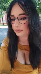 Nikol Hofnerova Height