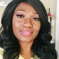 Laura Louis's Instagram, Twitter & Facebook