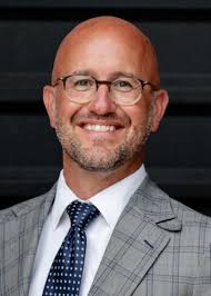 Financial Advisors & Representatives