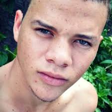 Stream Lucas Xaussê music