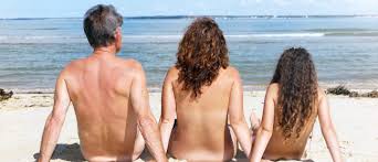 Os points do nudismo e naturismo no Brasil | Chicken or Pasta?