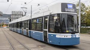 Auf der linie 4 fahren busse im schienenersatzverkehr (sev) die straßenbahn fährt nicht richtung innenstadt, grombühl und zellerau. Zurich Toter Fahrt Sechs Stunden Lang In Der Tram Durch Die Stadt Stern De