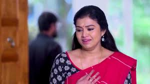 Sumangali gillitv is an indian drama serial that was first premiered on sun tamil tv channel on 16 february 2019. Sumangali Bhava Tv Serial Watch Online On Zee5