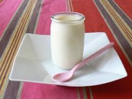 Yaourts Au Lait D Amandes Audrey Cuisine Yaourt Au Lait D Amande Lait D Amande Recette Yaourt