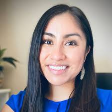 image?url=/img/coaches/jessica-gutierrez.jpeg&w=3840&q=75