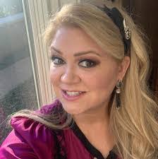 Amy Allers's Instagram, Twitter & Facebook