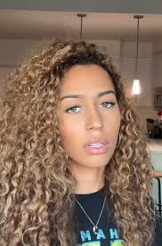 Run to You Cover by Valeria Jackson & Estefania Rodriguez