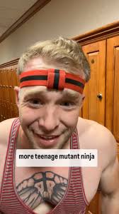 T.M.N.T 🐢 Or Clark Kent 🦸