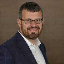 Breaking the Glass Ceiling After 28 years as a litigation and corporate  paralegal, I found myself bumping up against the limits of the role. The  work became stagnant, my responsibilities plateaued… |